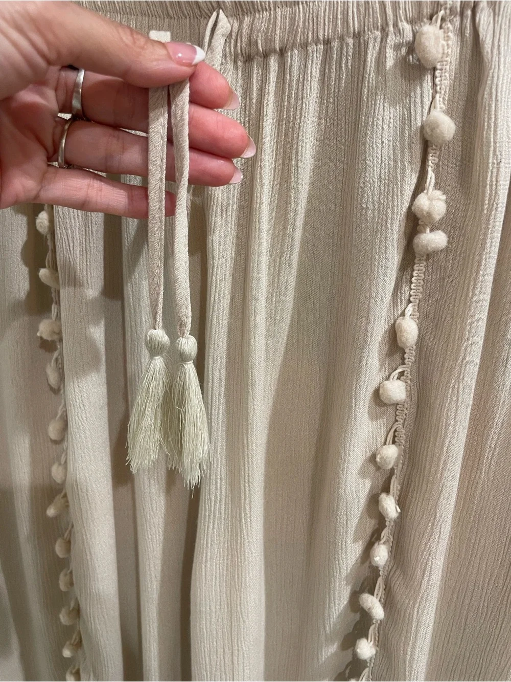 Salty Lemon NWT Oyster Boho Resort Wide Leg Pom Trim Pants Size L - Picture 4 of 6